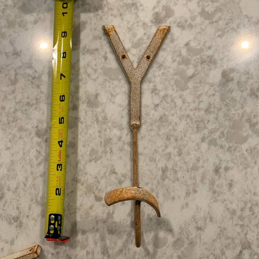 Anthropologie metal Y hook